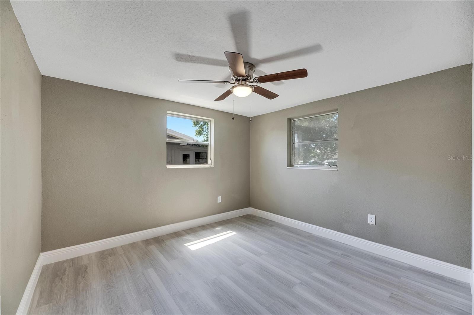 Image 16 of 42 For 4923 Alcea Street