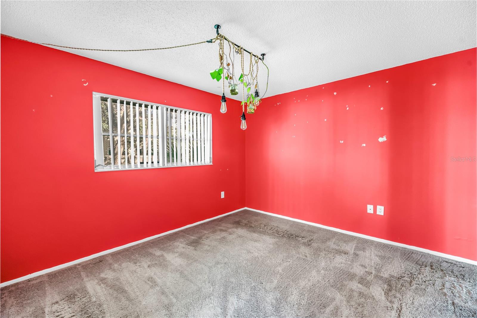 Image 16 of 24 For 135 6th Avenue N