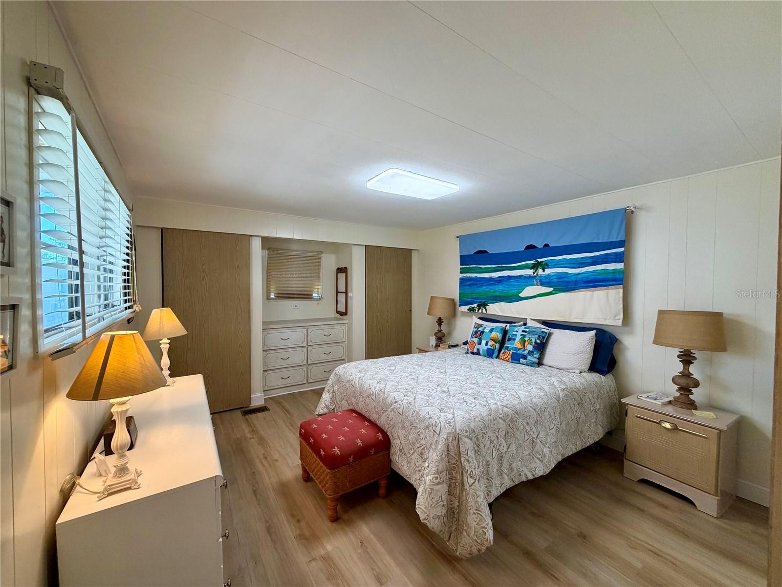 Listing photo id 4 for 10399 67th Avenue 127