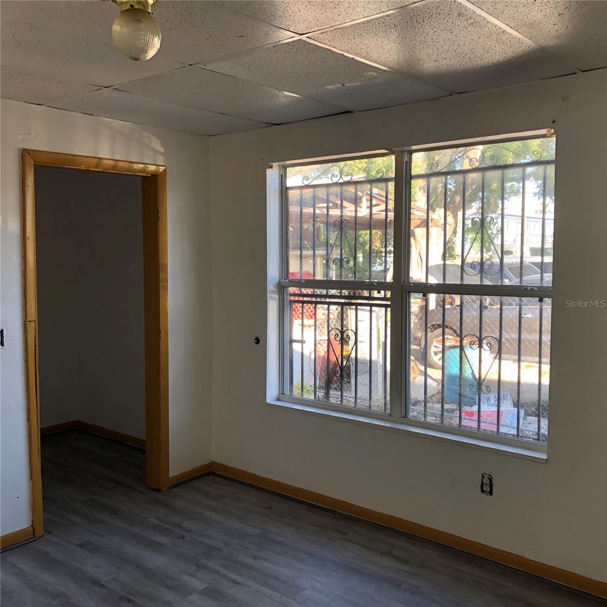 Image 8 of 11 For 1903 Saint Joseph Street