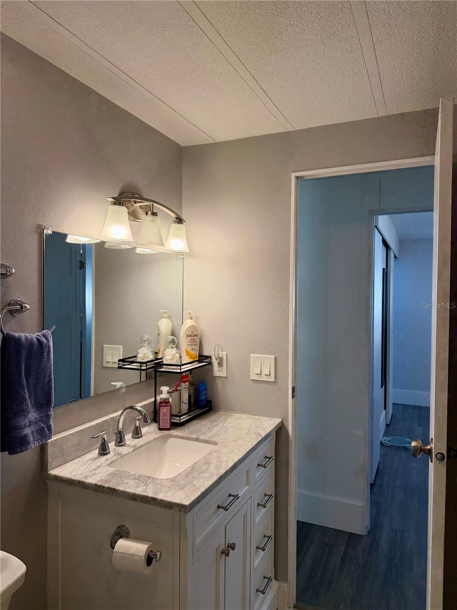 Image 16 of 27 For 10399 67th Avenue 78