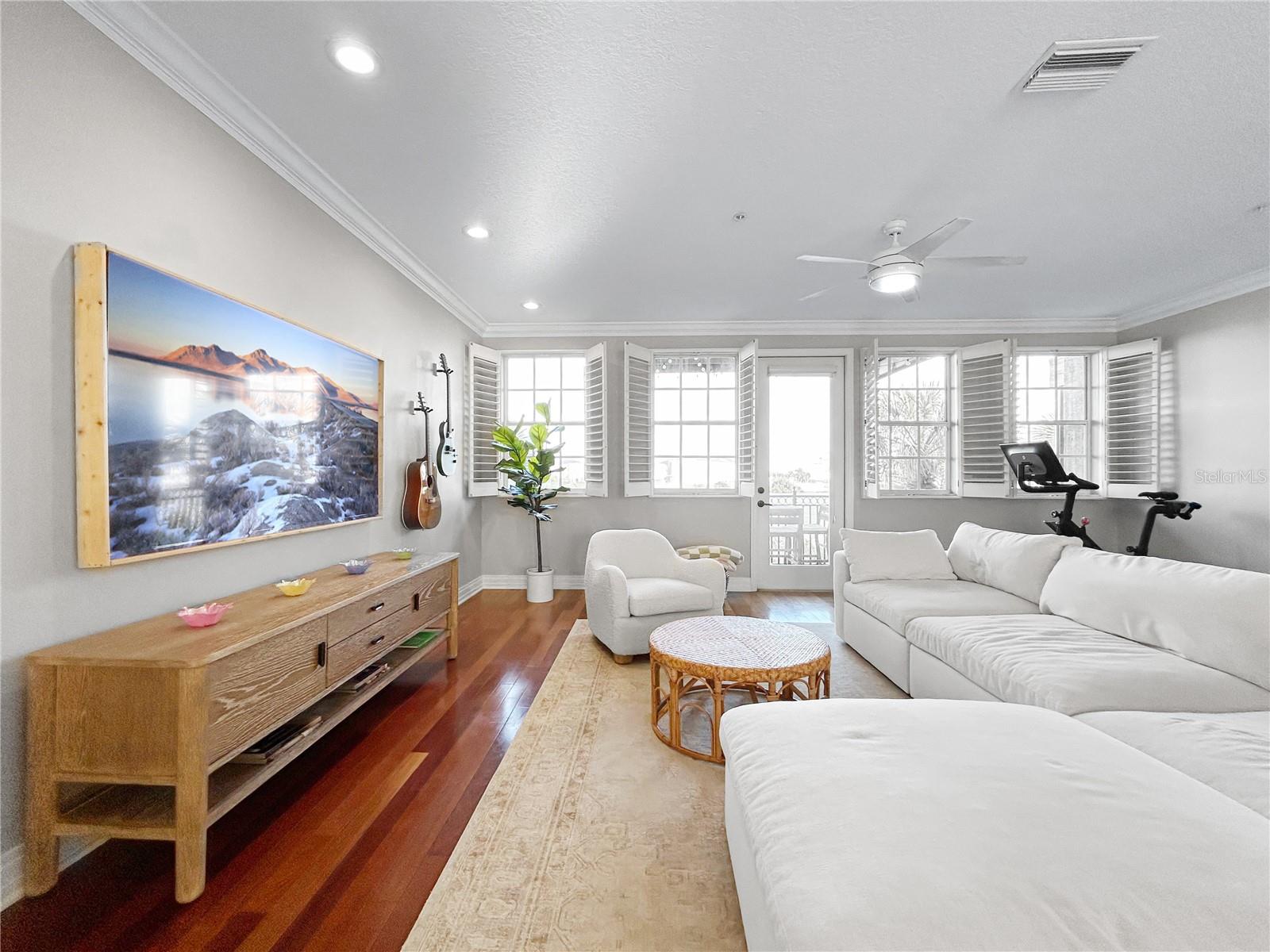Image 3 of 40 For 1468 Harbour Walk Road