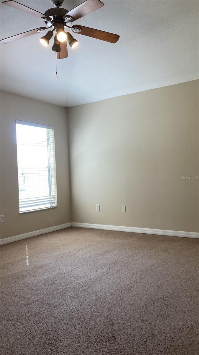 Image 10 of 24 For 19044 Dunlap Court