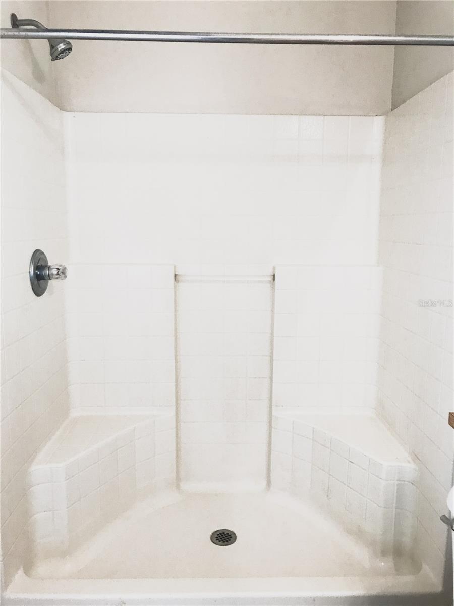 Image 12 of 24 For 19044 Dunlap Court