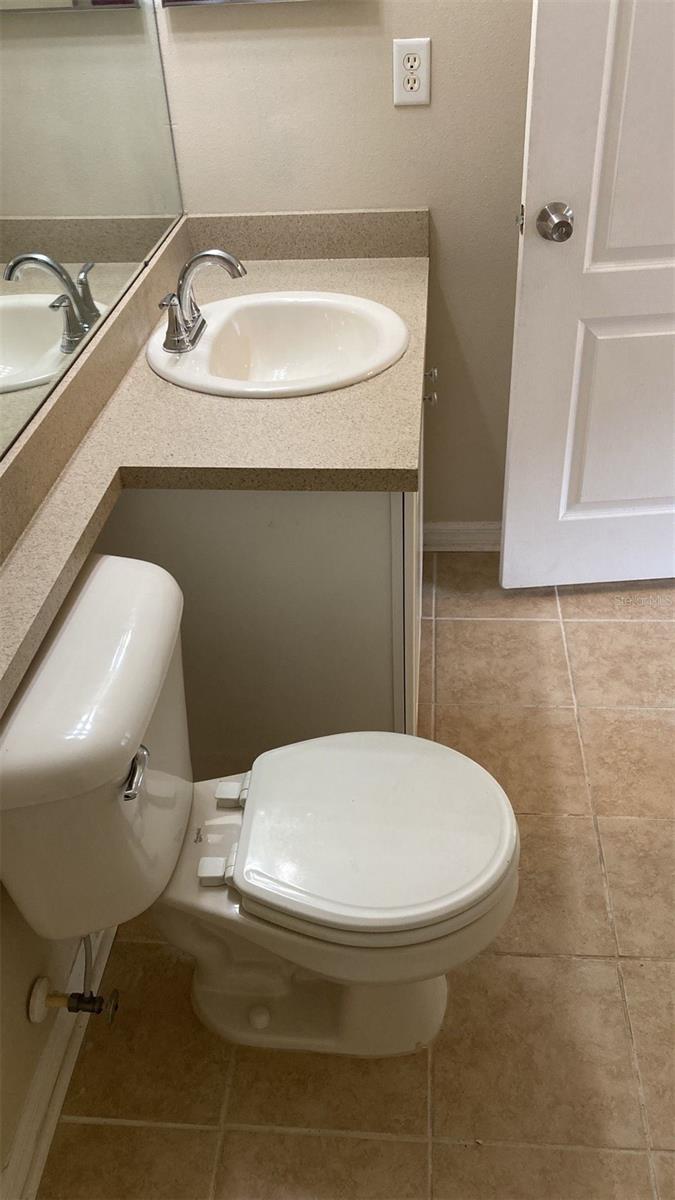 Image 13 of 24 For 19044 Dunlap Court