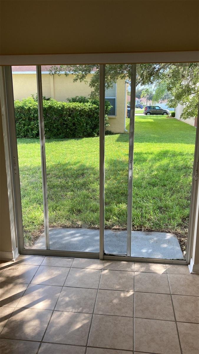 Image 8 of 24 For 19044 Dunlap Court