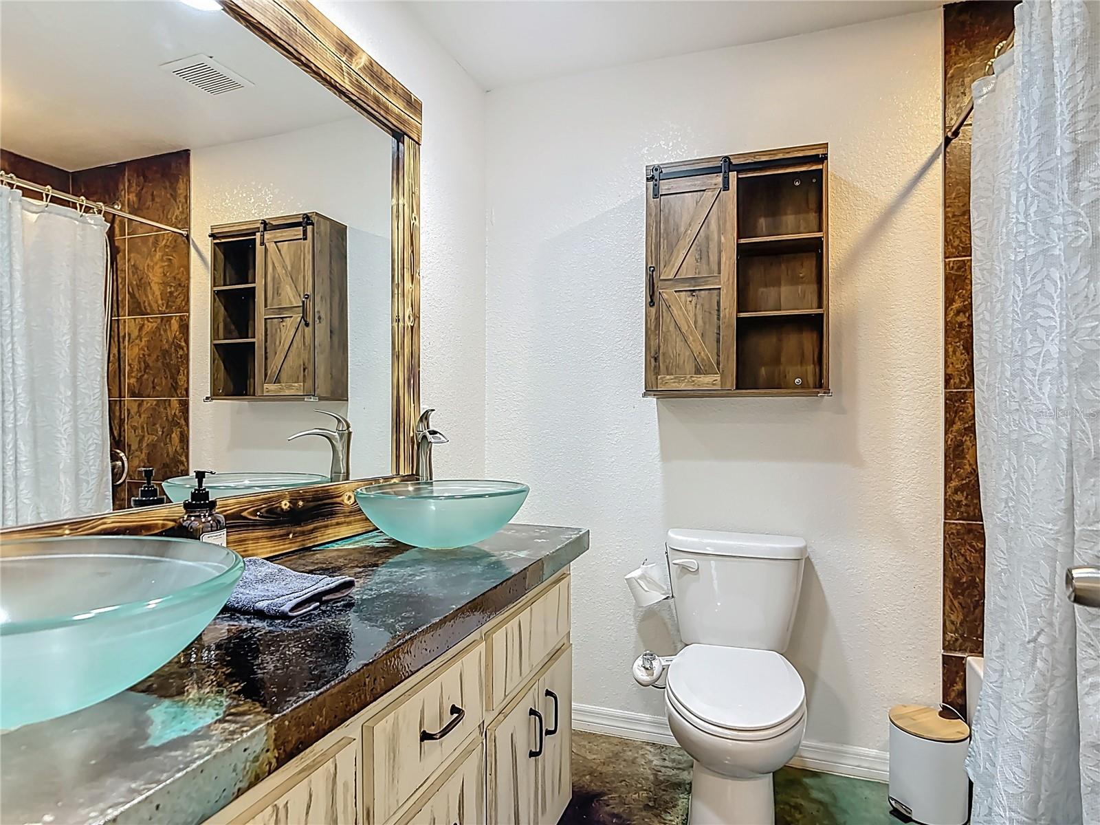 Image 32 of 64 For 3114 Brown Road