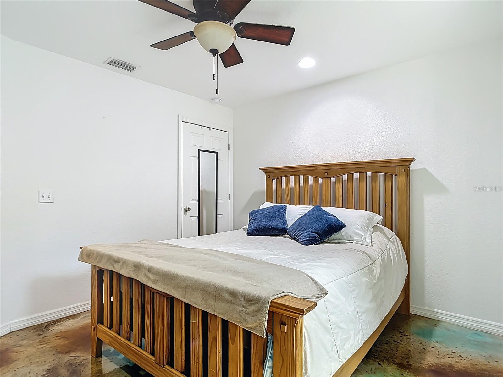 Image 38 of 64 For 3114 Brown Road