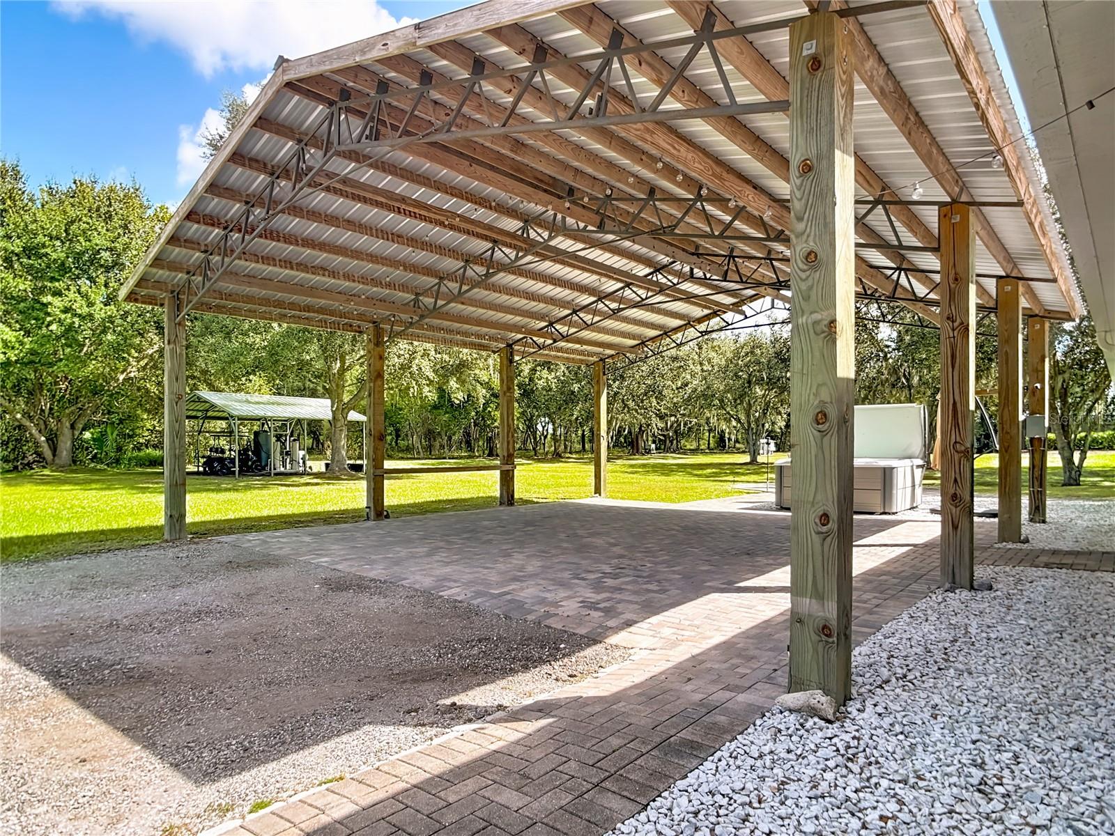 Image 46 of 64 For 3114 Brown Road