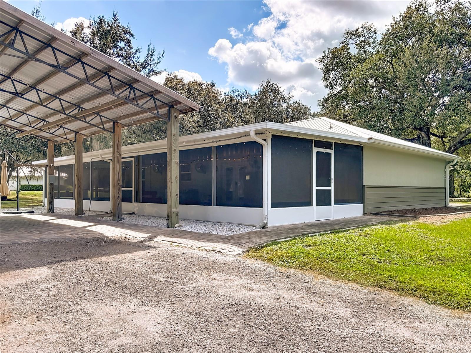 Image 48 of 64 For 3114 Brown Road