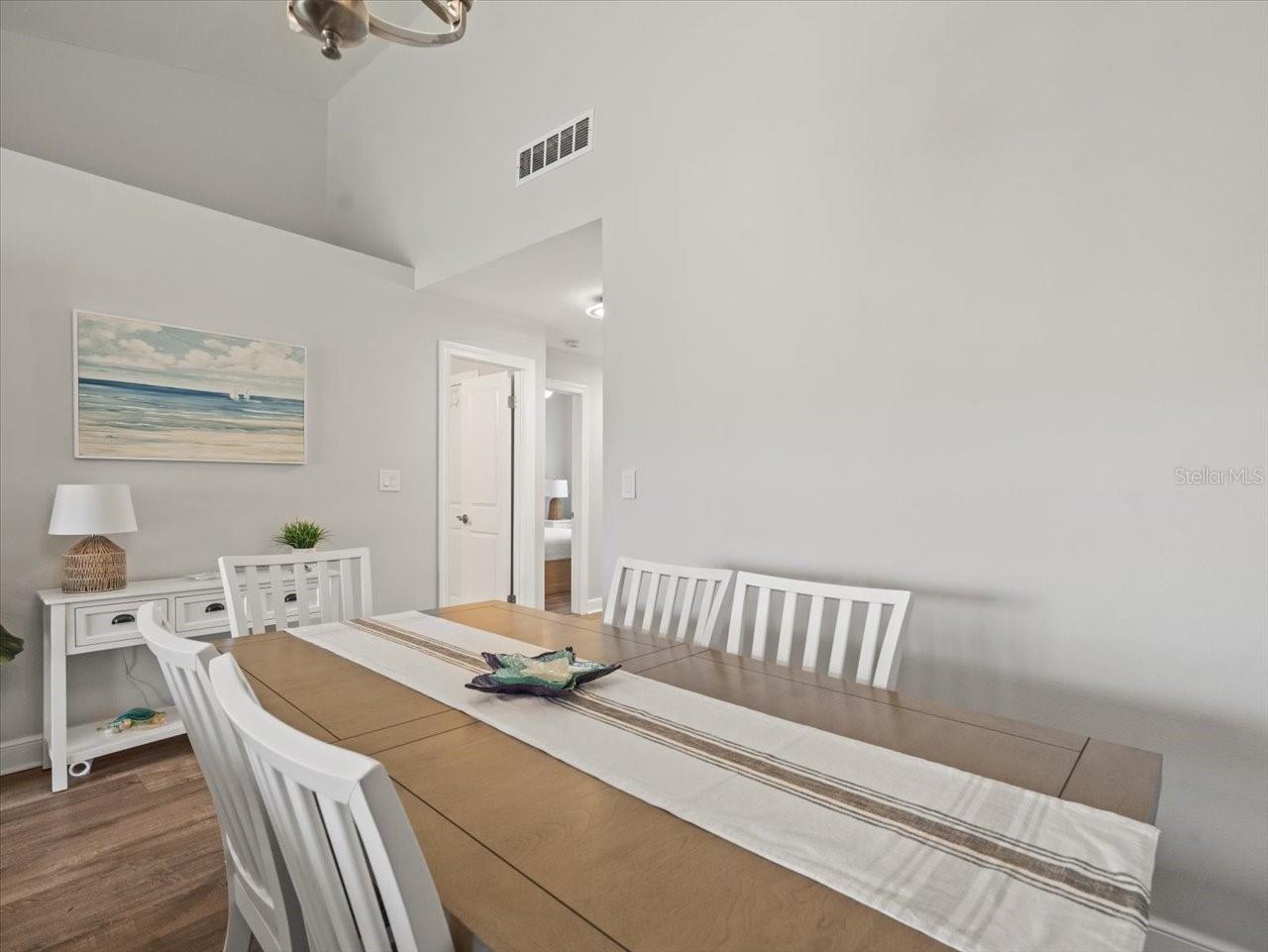 Image 17 of 50 For 5900 Bahia Del Mar Circle 238