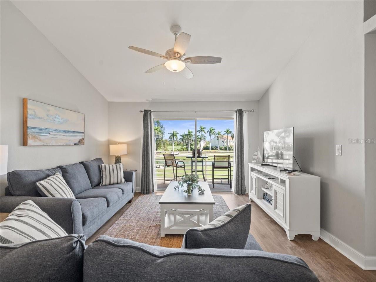 Image 18 of 50 For 5900 Bahia Del Mar Circle 238