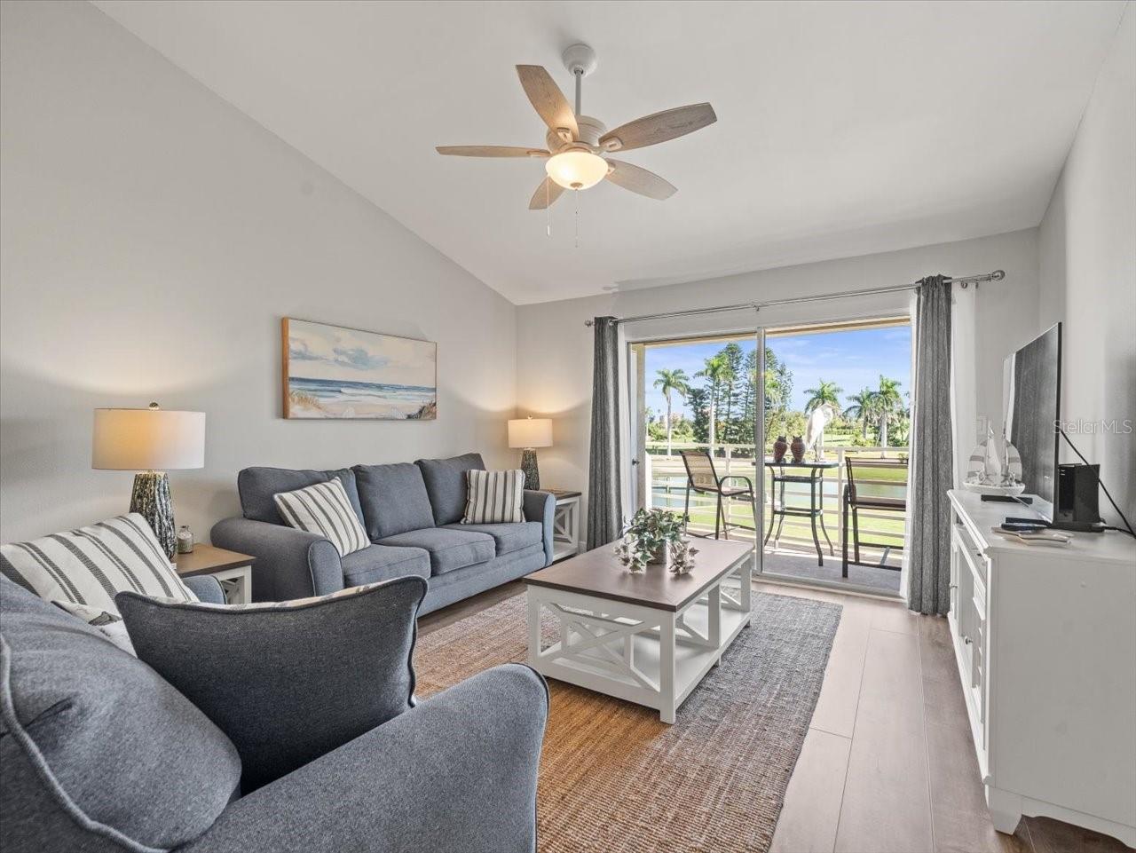 Image 19 of 50 For 5900 Bahia Del Mar Circle 238
