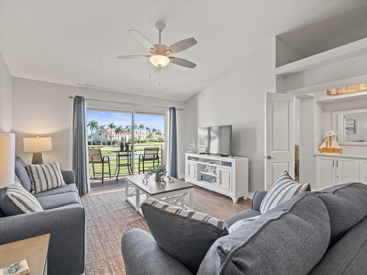 Image 20 of 50 For 5900 Bahia Del Mar Circle 238