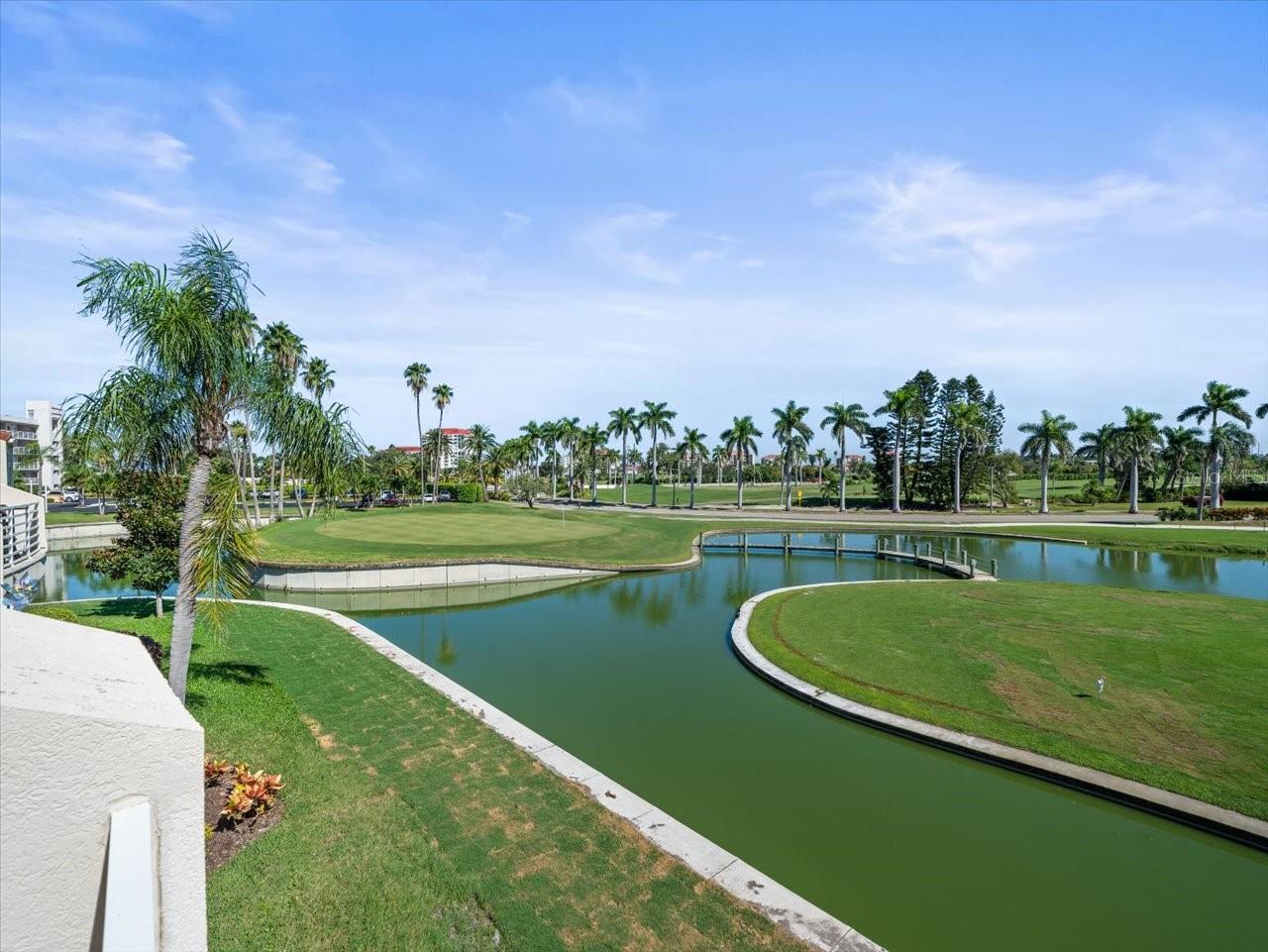 Image 26 of 50 For 5900 Bahia Del Mar Circle 238