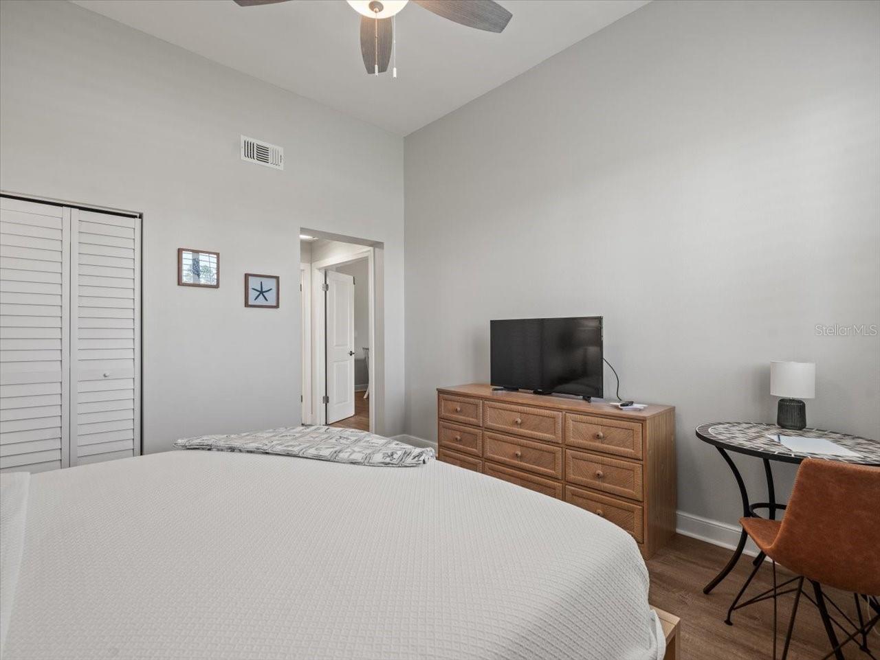 Image 30 of 50 For 5900 Bahia Del Mar Circle 238