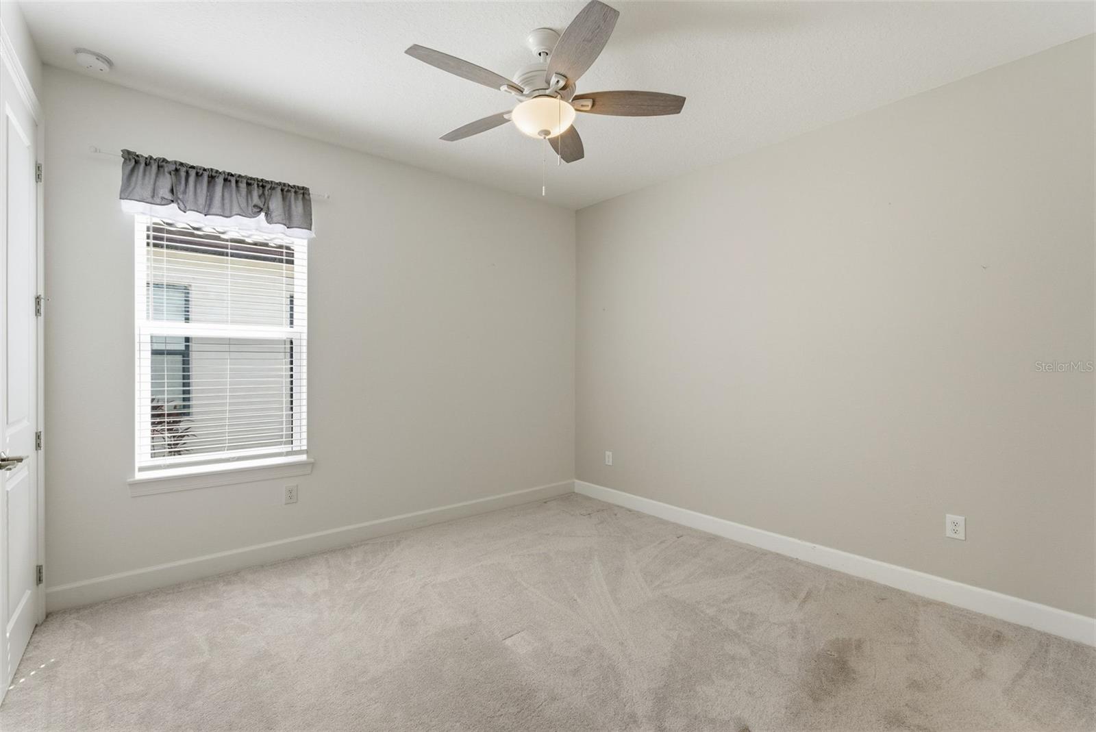 Image 40 of 44 For 10819 Wicker Park Place