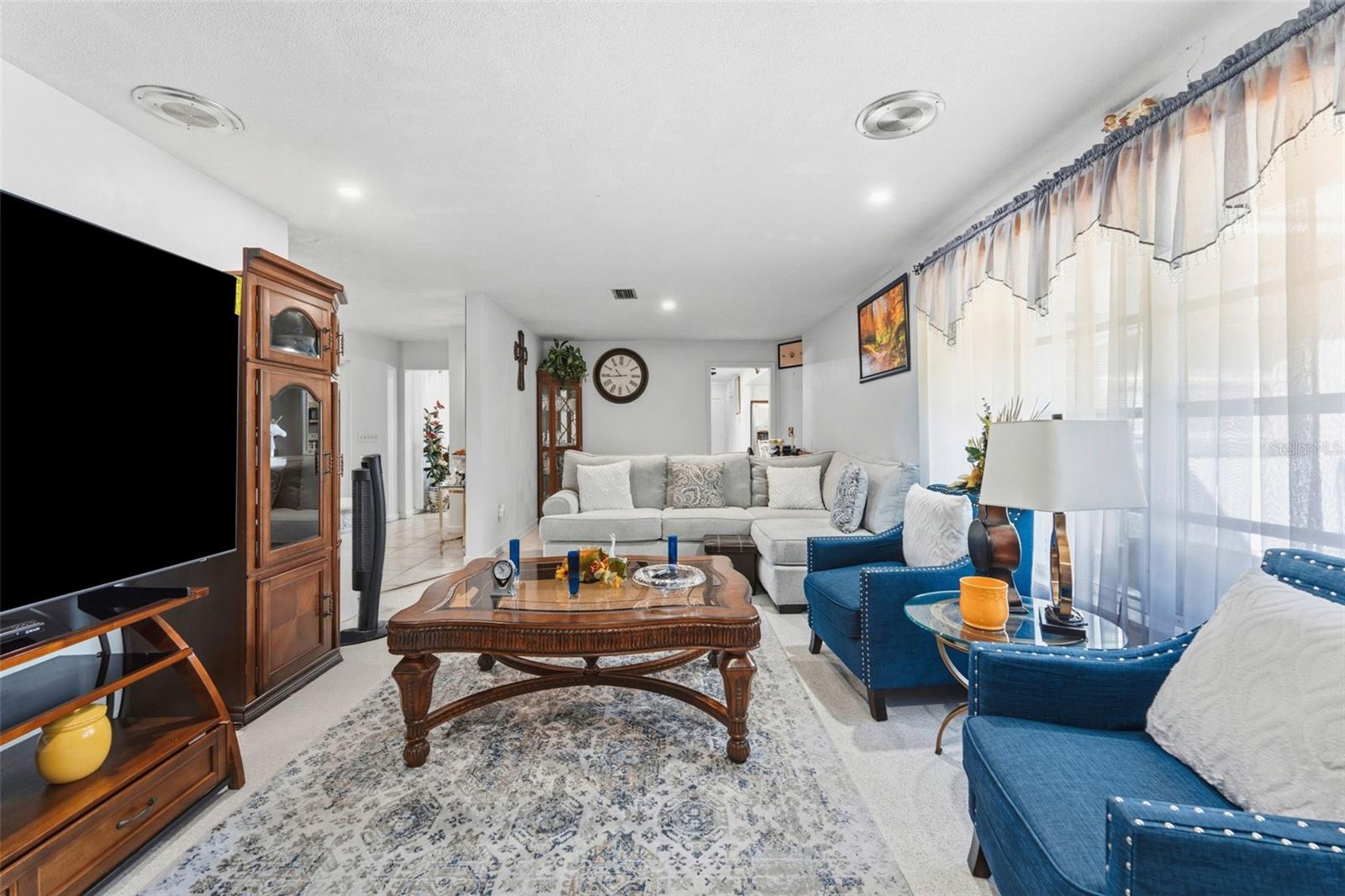 Image 18 of 39 For 2401 26th Avenue S