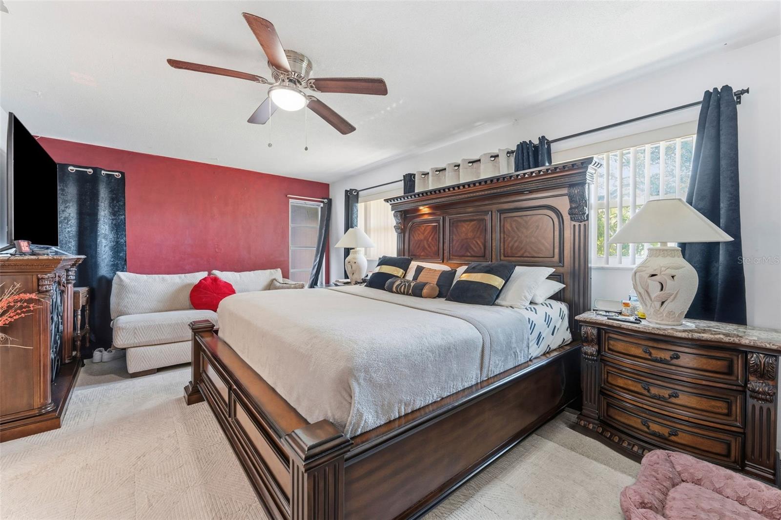 Image 19 of 39 For 2401 26th Avenue S