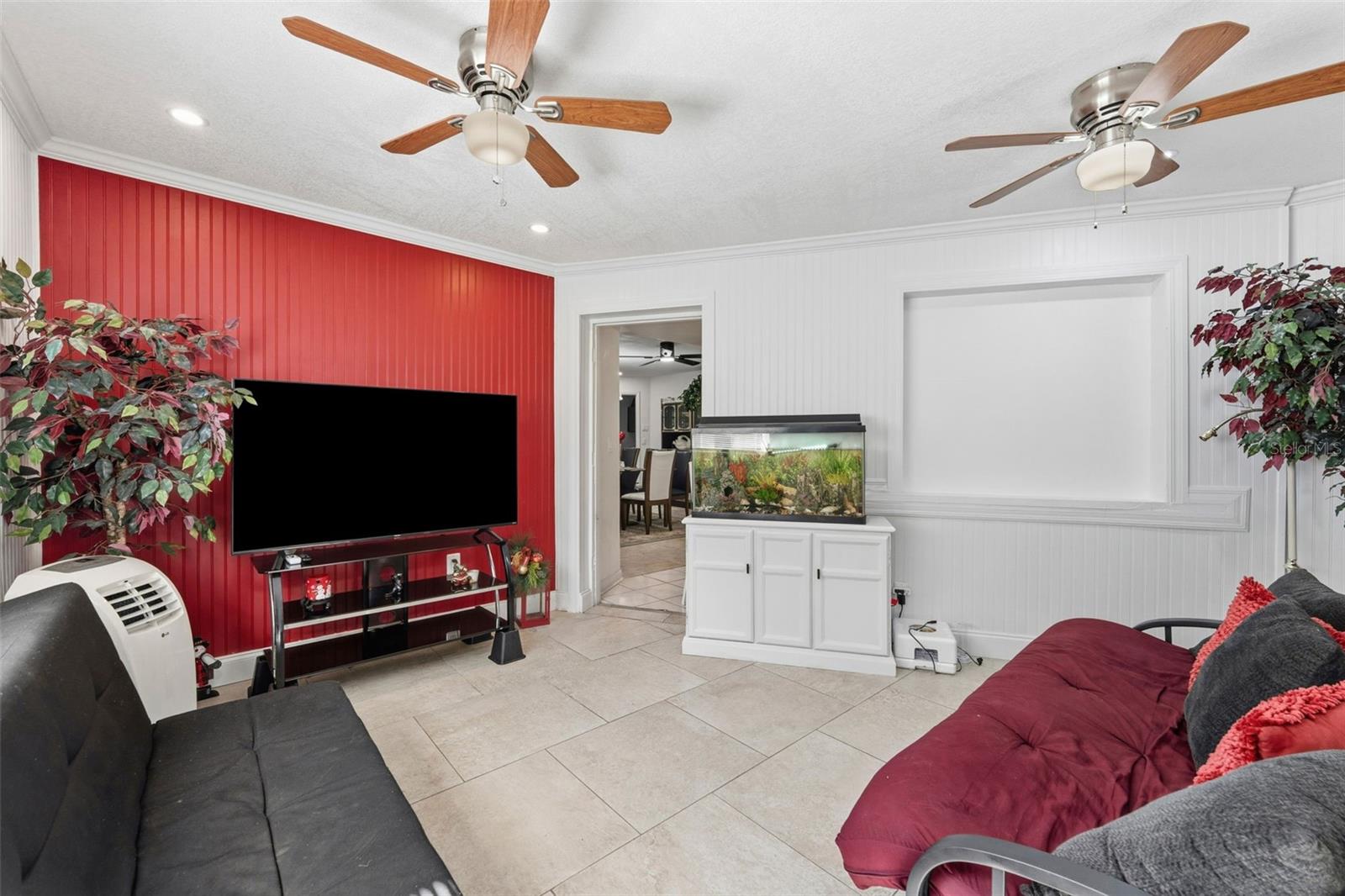 Image 29 of 39 For 2401 26th Avenue S