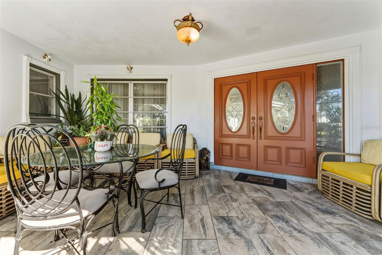 Image 6 of 39 For 2401 26th Avenue S