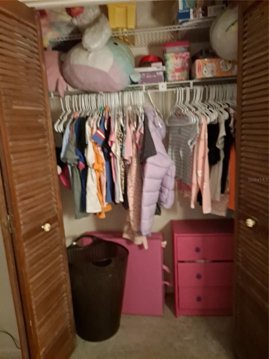 Image 14 of 21 For 15911 Country Farm