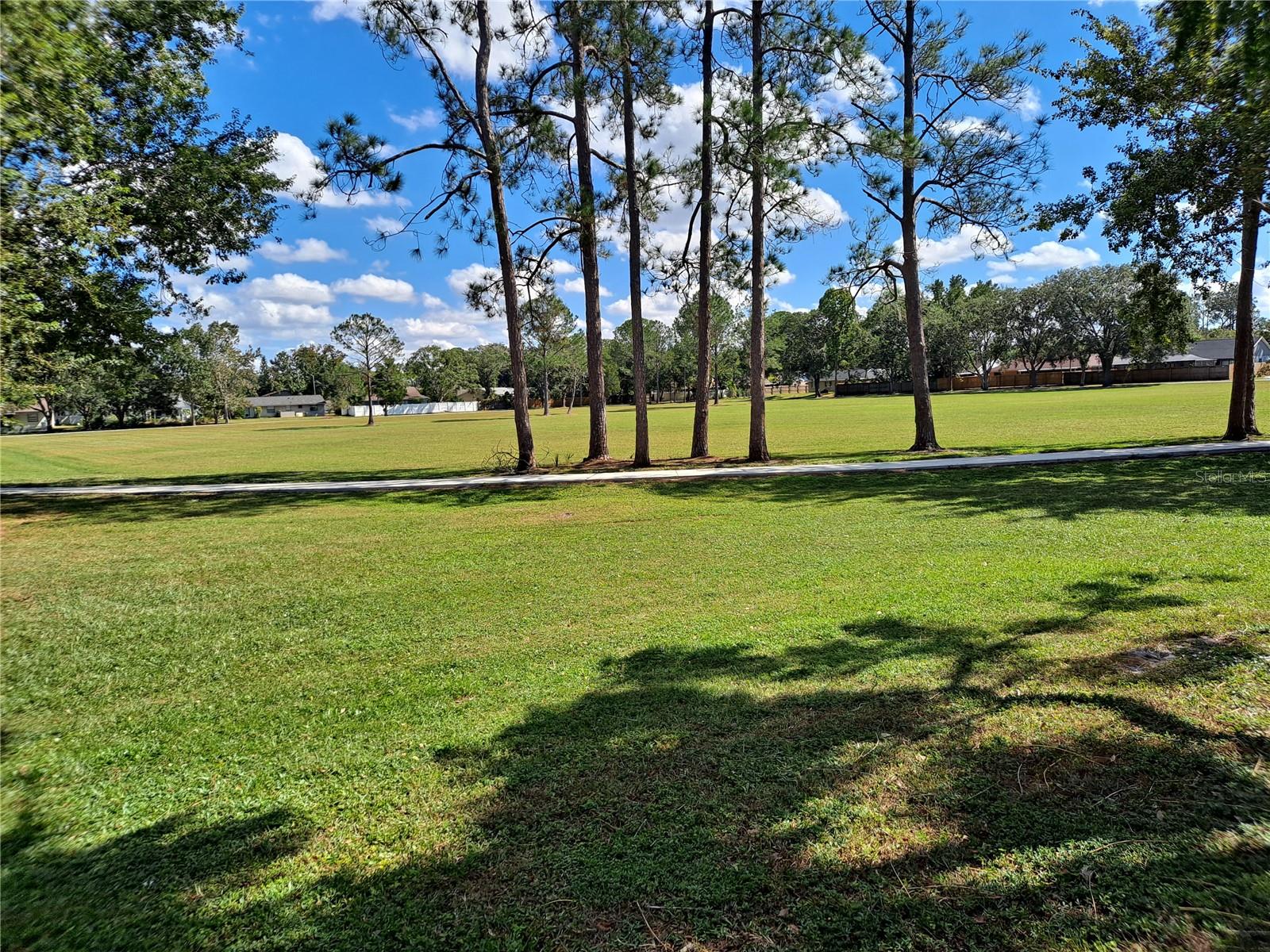 Image 9 of 21 For 15911 Country Farm