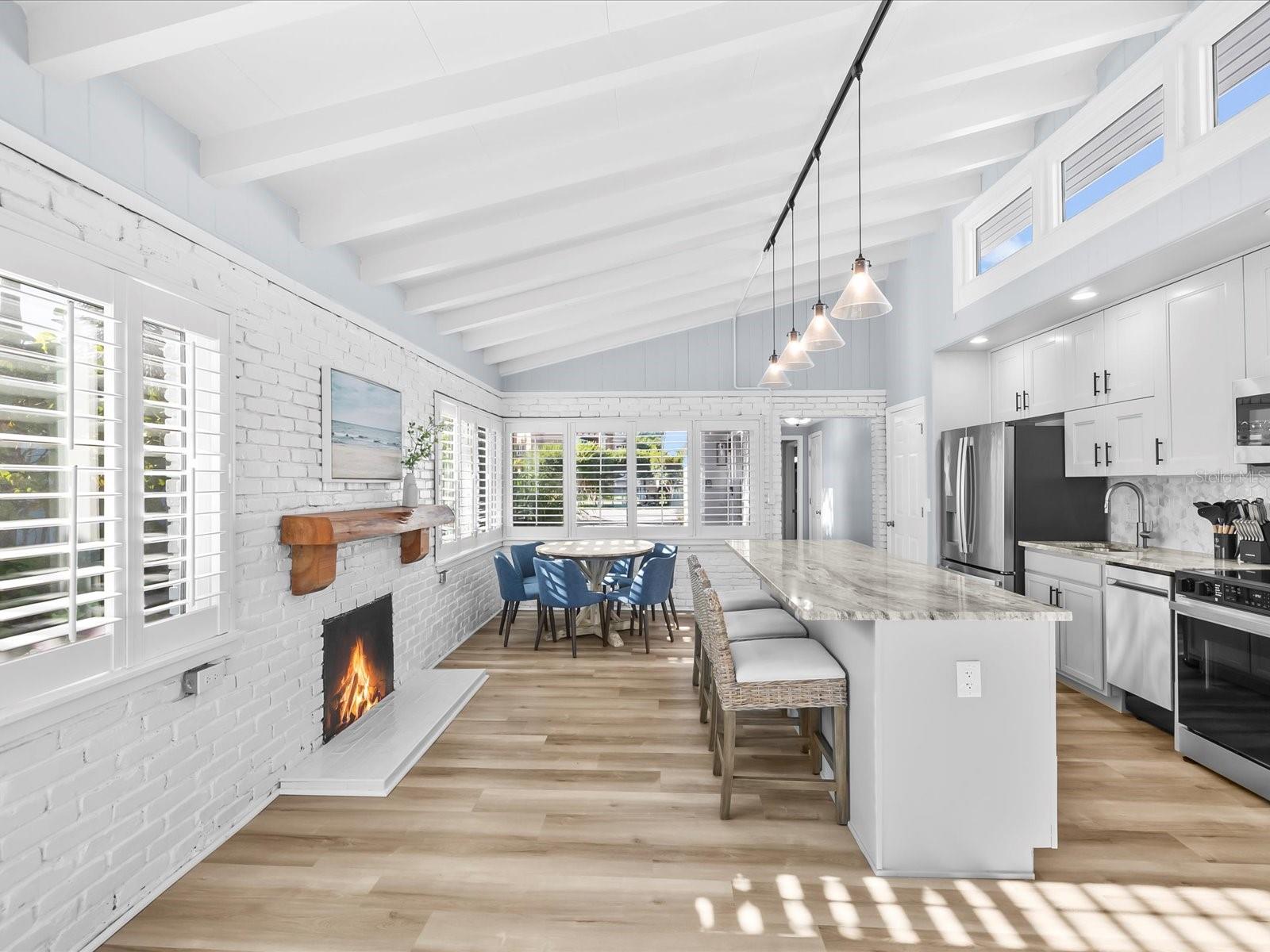 Image 11 of 77 For 454 20th Avenue