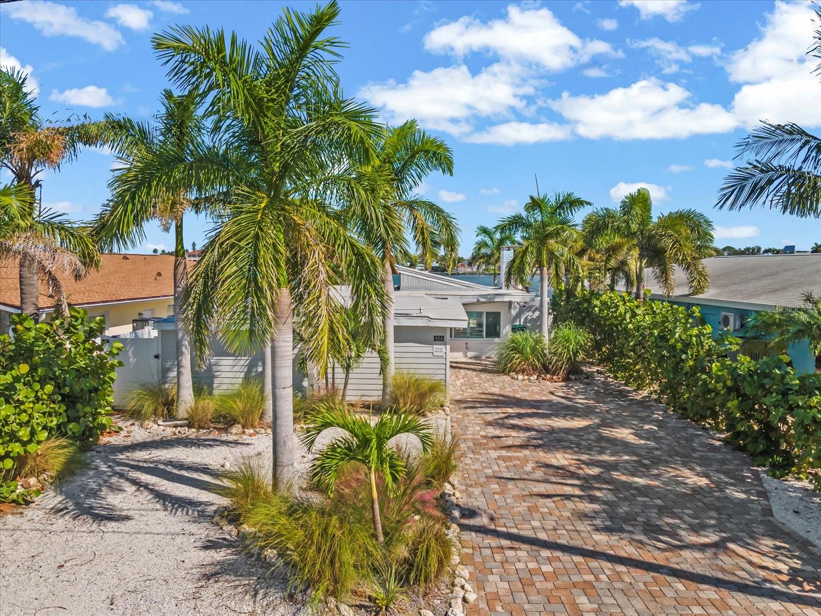 Image 2 of 77 For 454 20th Avenue