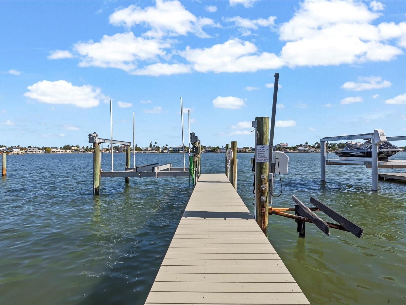 Image 40 of 77 For 454 20th Avenue