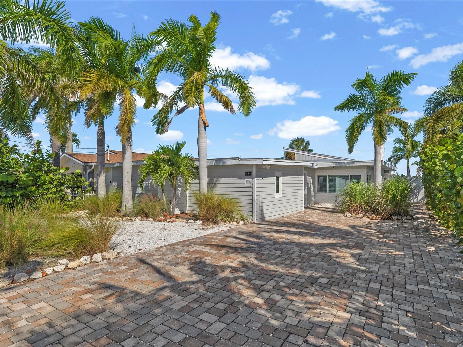 Image 48 of 77 For 454 20th Avenue