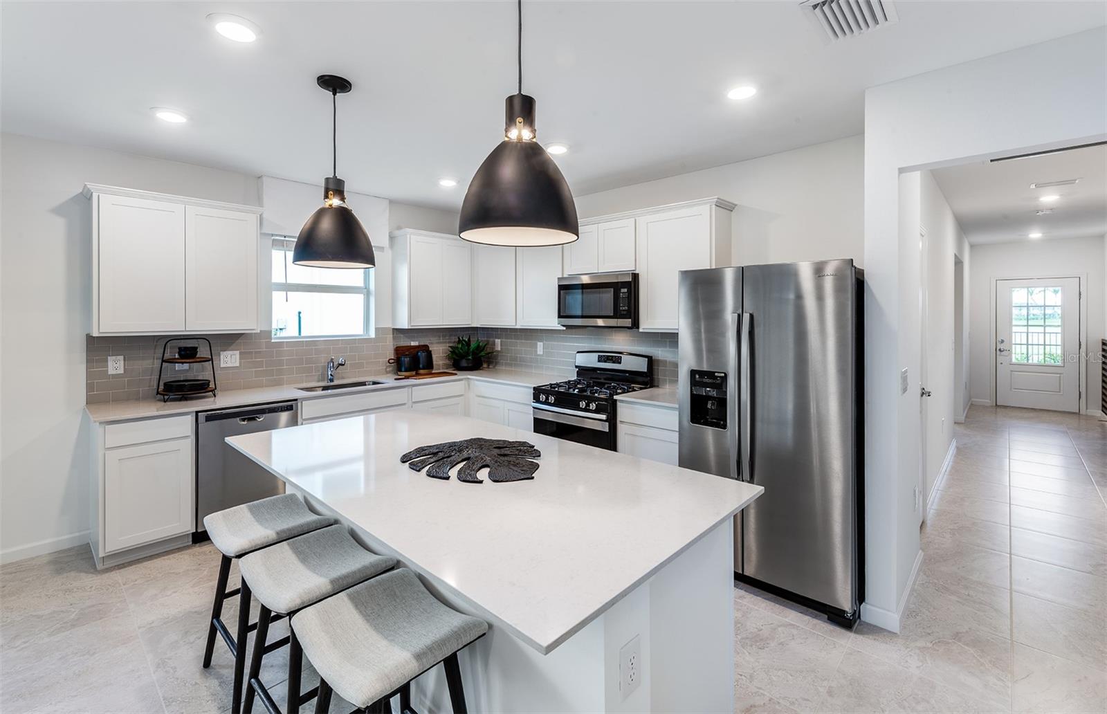 Image 2 of 18 For 10822 Sun Drop Street