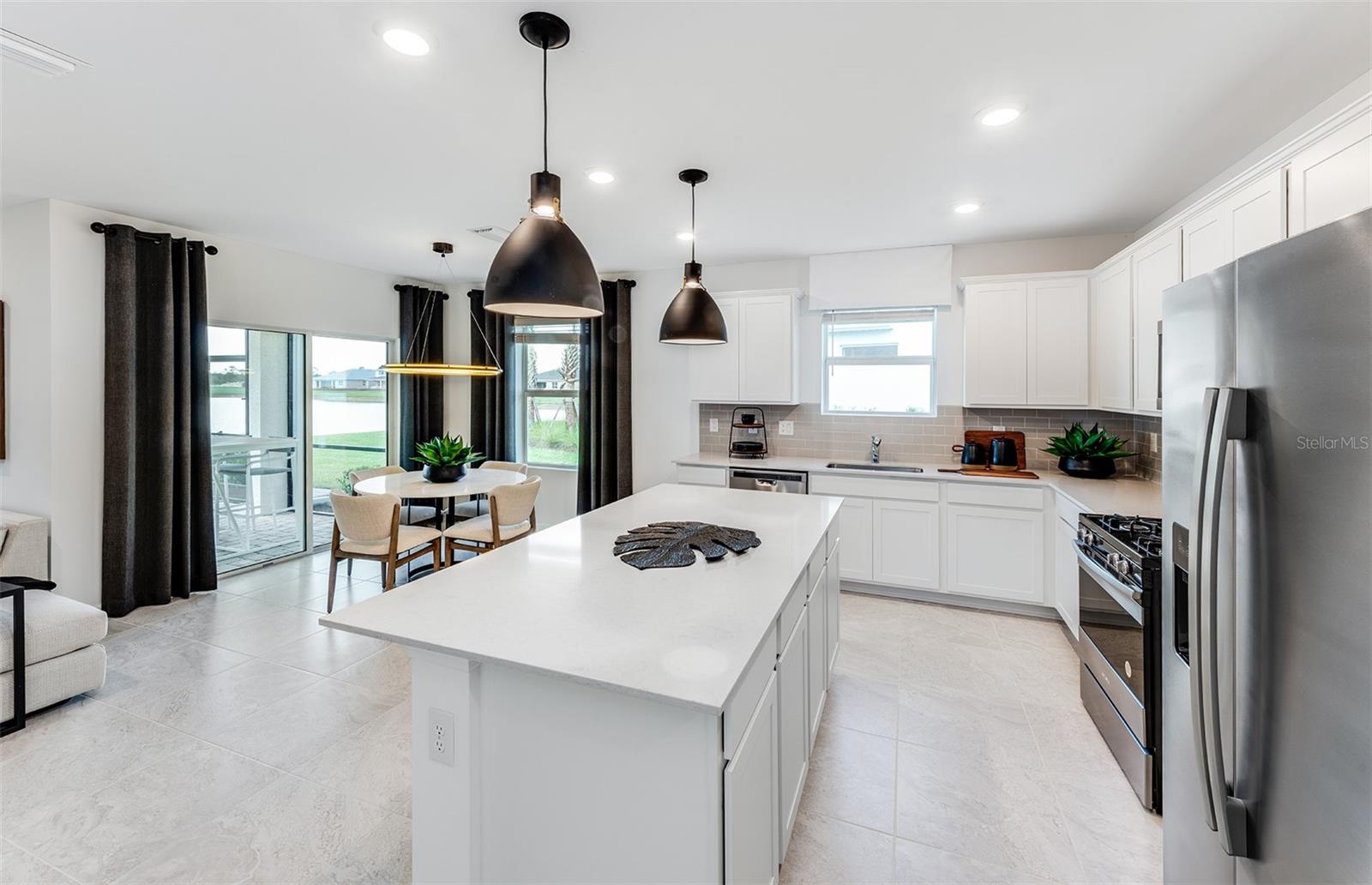 Image 3 of 18 For 10822 Sun Drop Street