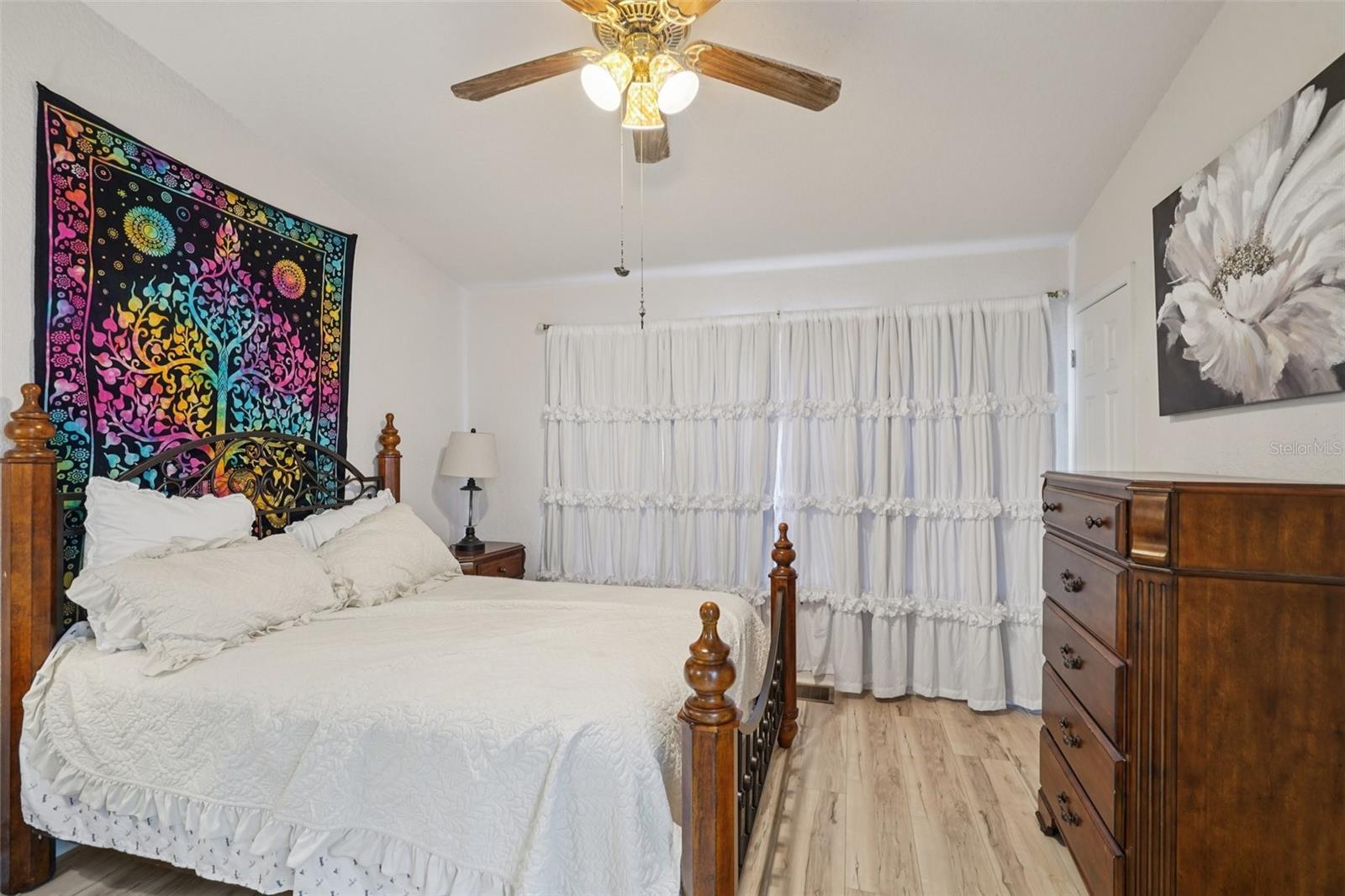 Image 11 of 25 For 4805 44th Circle