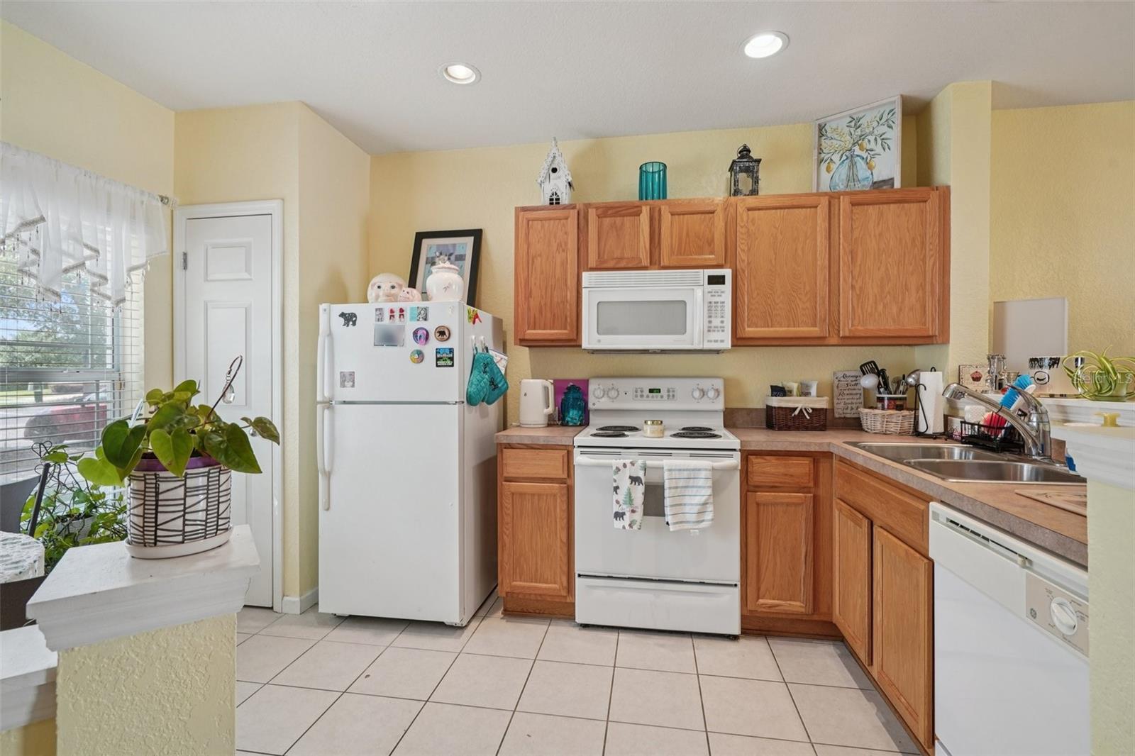 Image 5 of 25 For 4805 44th Circle