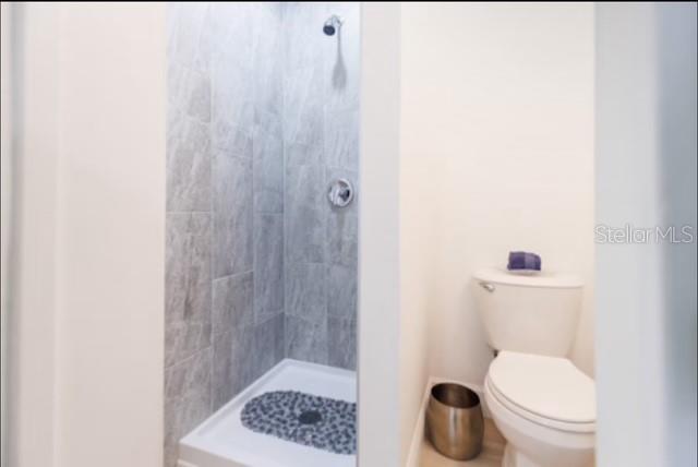 Image 14 of 22 For 7712 Deleuil Avenue