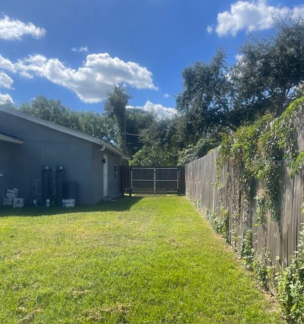 Image 22 of 22 For 7712 Deleuil Avenue