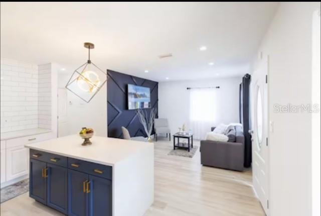 Image 9 of 22 For 7712 Deleuil Avenue