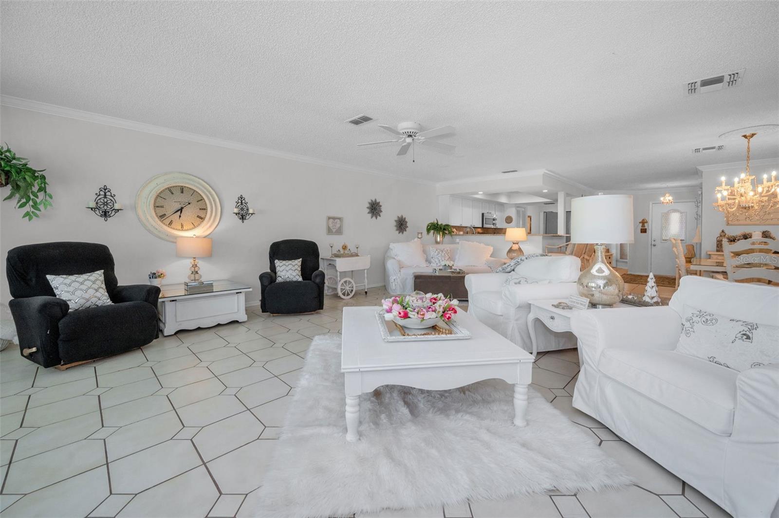 Image 13 of 62 For 1199 Woodfield Court