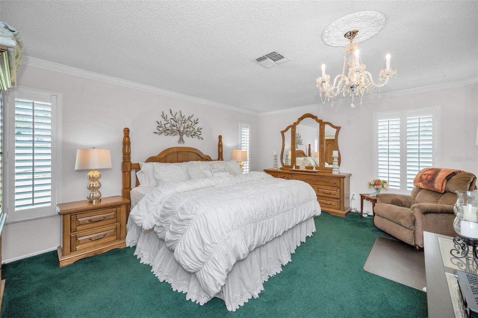 Image 20 of 62 For 1199 Woodfield Court