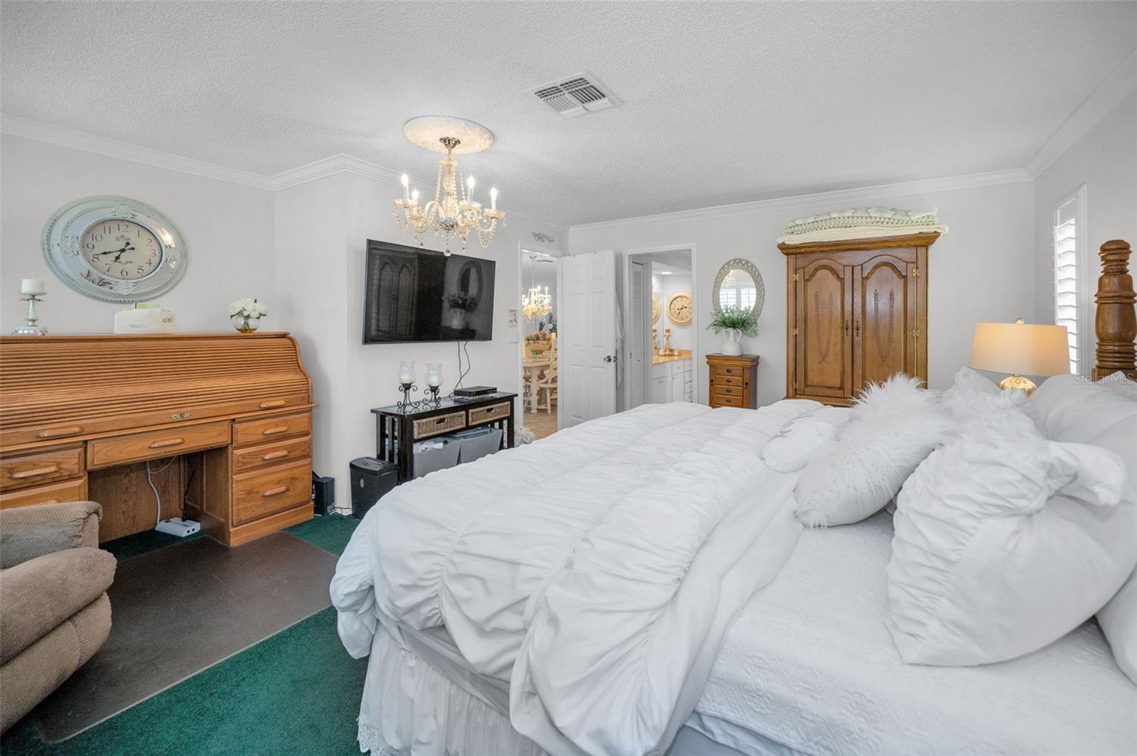 Image 21 of 62 For 1199 Woodfield Court