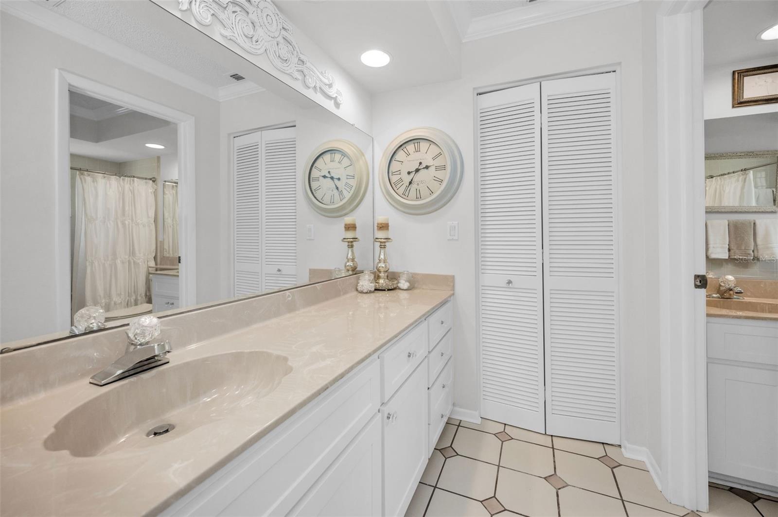 Image 22 of 62 For 1199 Woodfield Court