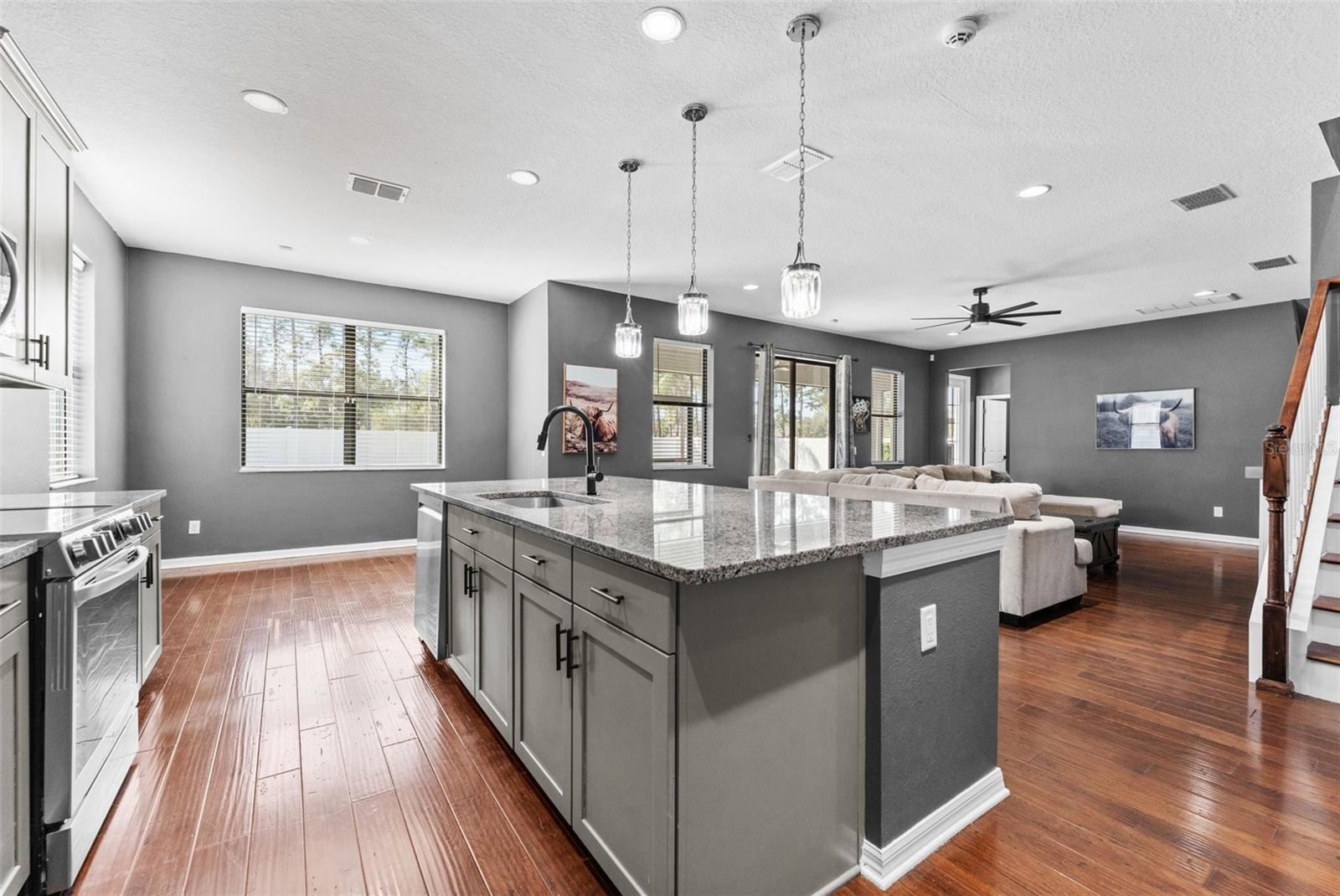 Image 18 of 52 For 11807 Harpswell Drive