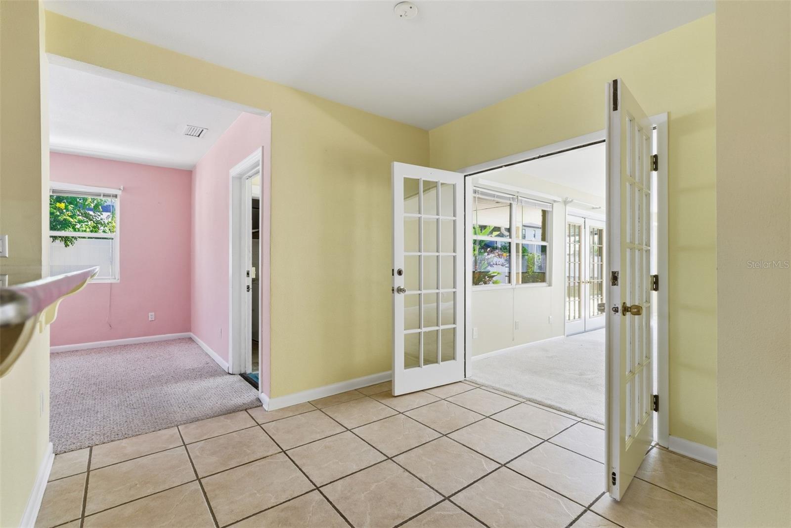 Image 17 of 50 For 4102 Watrous Avenue W