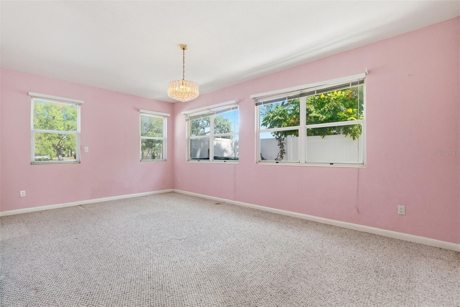 Image 18 of 50 For 4102 Watrous Avenue W