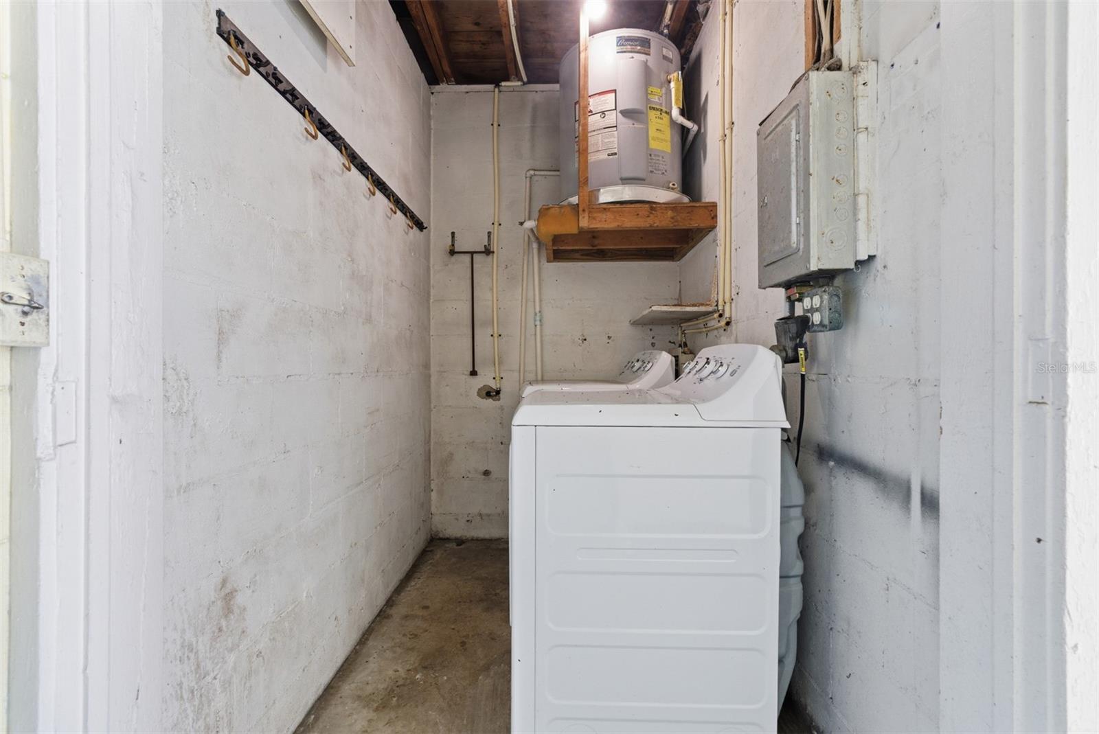 Image 31 of 50 For 4102 Watrous Avenue W