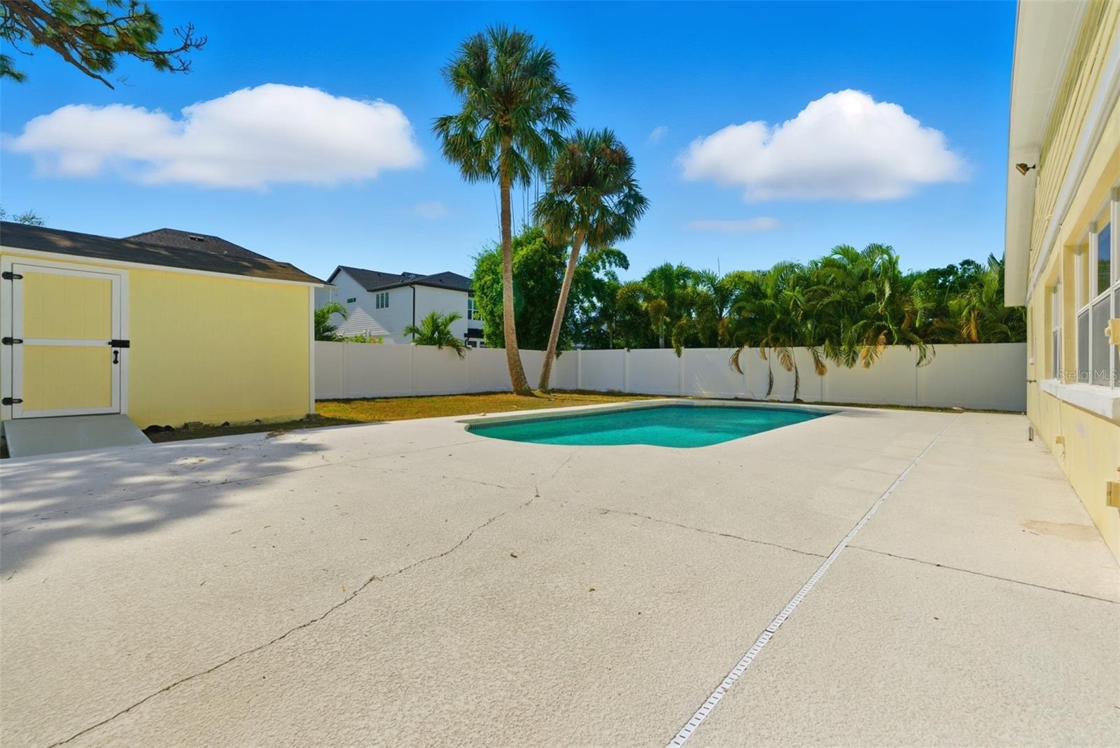 Image 34 of 50 For 4102 Watrous Avenue W