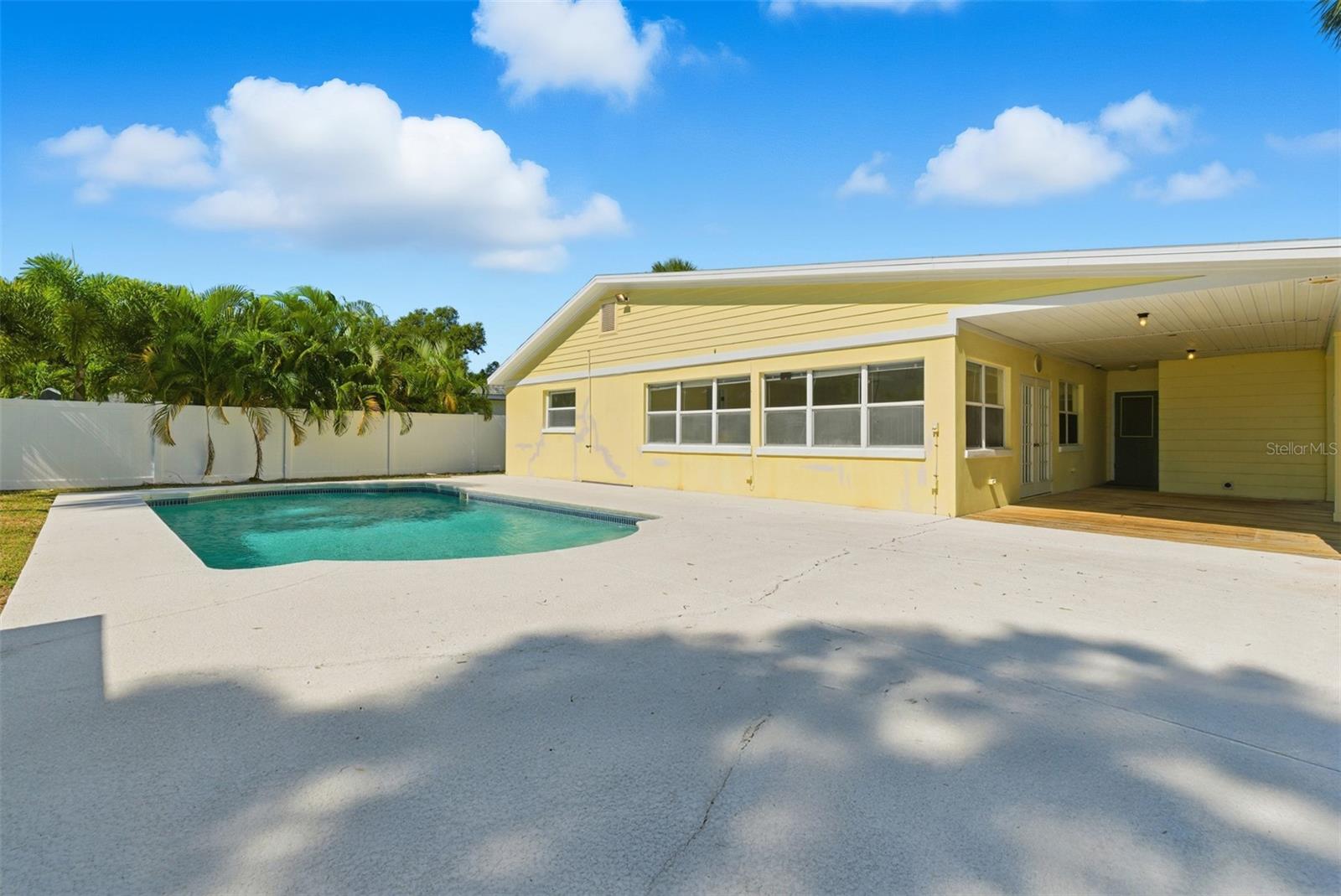 Image 35 of 50 For 4102 Watrous Avenue W