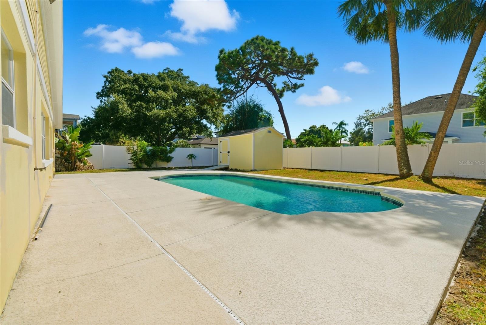 Image 36 of 50 For 4102 Watrous Avenue W