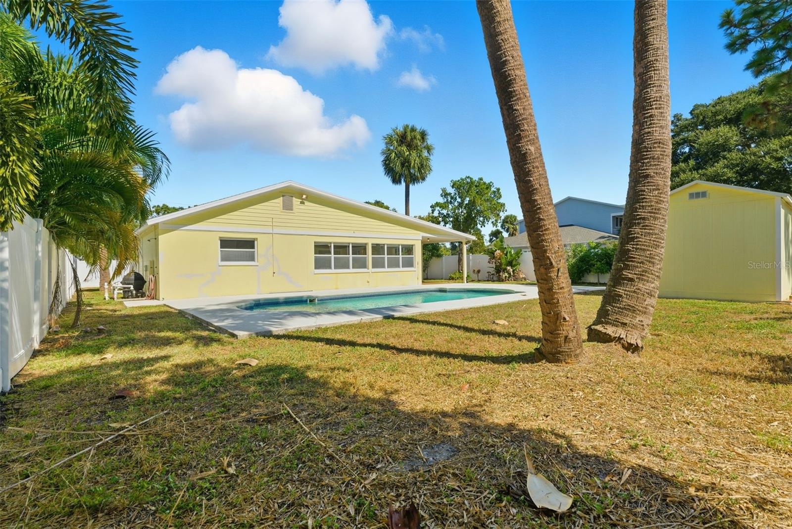 Image 37 of 50 For 4102 Watrous Avenue W